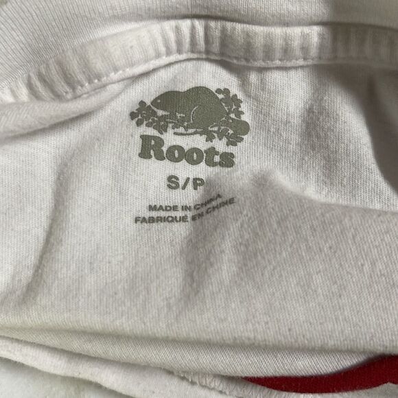 Roots White Long Sleeve Shirt with Heart Graphic, Women’s Size Small - Picture 6 of 6